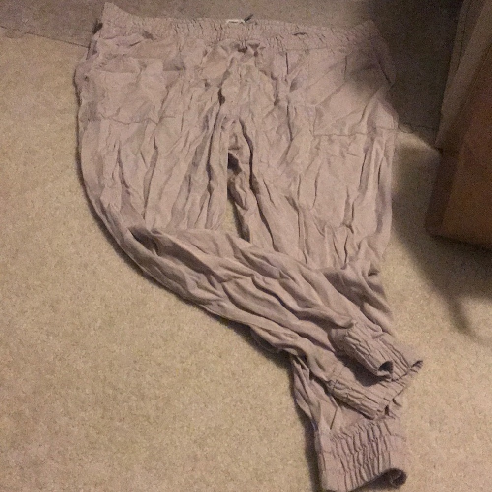 Linen pants.